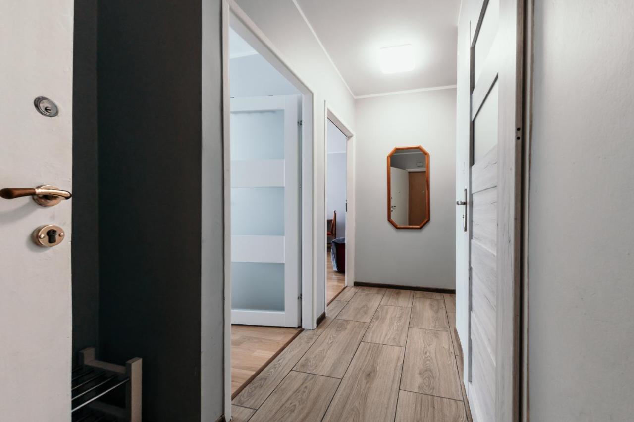 Spacious 3 Bedroom Apartament Near Olivia Business Center Γκντανσκ Εξωτερικό φωτογραφία